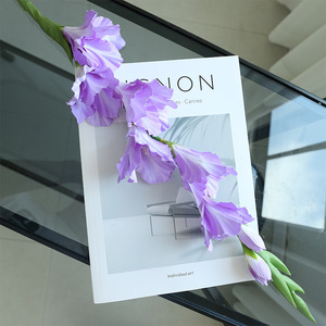Fleurs artificielles de gladiolus blanches et violettes, 8 têtes, haute simulation, décoration pour la maison et les mariages, fleurs en soie plastique - Product Image 4