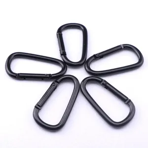 Fornitura di fabbrica 7D grossolano elettroforetico nero fibbia chiave collare per cani fibbia in metallo moschettone da arrampicata moschettone moschettoni