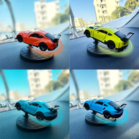 EN STOCK créatif voiture cadeau dérive voiture modèle 360 ° rotatif alliage tableau de bord décor dynamique physique mouvement voiture intérieur accessoires