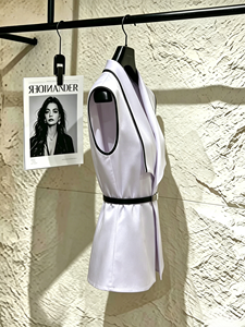 Chaleco tipo blazer sin mangas para mujer, chaleco con solapa y ribete en contraste con cinturón - Product Image 2