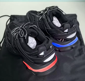 Chaussures de sport décontractées de luxe pour hommes et femmes, avec empeigne en maille, éclairage LED Track 3.0, lacets, style running et marche, haute qualité - Product Image 2