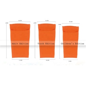 <span class=keywords><strong>Espinilleras</strong></span> de <span class=keywords><strong>portero</strong></span> de fútbol profesional, almohadillas para las piernas, calcetines, protección integral, logotipo personalizado, juego de fútbol duradero - Product Image 2