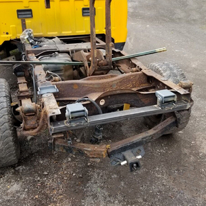 Charnière de benne de camion industrielle robuste en acier gris poudré, à <span class=keywords><strong>pivot</strong></span> soudé de 1 pouce, avec goupille de <span class=keywords><strong>pivot</strong></span> solide, en zinc, et boucle à came métallique Zerk - Product Image 5