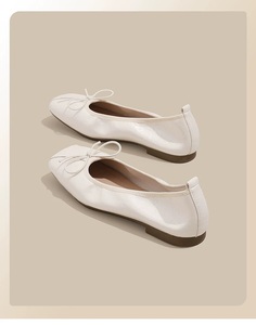 Ballerines de style français couleur champagne pour femmes avec nœud à découpe basse, ballerines de style français avec nœud couleur argent - Product Image 1