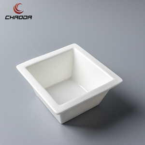 Fábrica Hot Sale Small Storage <span class=keywords><strong>Bowl</strong></span> quadrado <span class=keywords><strong>Sauce</strong></span> Bowls Heath Cerâmica Açúcar Cerâmica Chip e Dip <span class=keywords><strong>Bowl</strong></span> para Hotel e Casa - Product Image 6