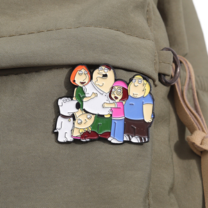 Épingles en émail personnalisées de dessin animé mignon, personnages de bandes dessinées et de films animés, broches, vêtements, sac à dos, chapeau, bijoux, badge de revers - Product Image 3