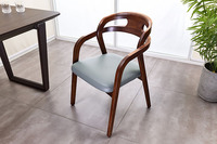 Chaise de salle à manger élégante en bois de frêne massif, avec dossier creux cintrée et rembourrée, finition ouverte