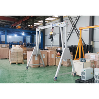 Grue portique pliable en aluminium réglable en hauteur, personnalisée en Chine, capacité 500 kg, 1 tonne, 2 tonnes