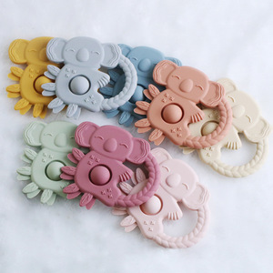 Nuovo arrivo in Silicone Unisex giocattolo da masticare morbido <span class=keywords><strong>Koala</strong></span> a forma di animale Pop massaggiagengive con manico Logo personalizzato - Product Image 4