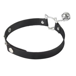 Collar Gargantilla de Cuero con Borlas Metálicas, Colgante de Campana, Orejas de Gato Huecas y Remaches, Estilo Bondage Fetichista, Cosplay, Sensual y Atrevido - Product Image 3