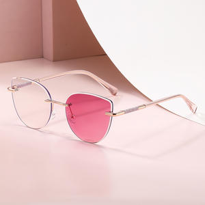 Lunettes de soleil photochromiques œil de chat KJL-95026 pour femmes, protection UV400, monture en plastique et métal, pare-soleil de classe 2, style extérieur - Product Image 5
