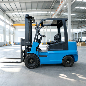Camion de 3 tonnes avec pneus pleins et affichage numérique - Product Image 1