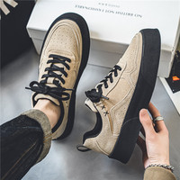Baskets et chaussures de course pour hommes, disponible en noir, nouvelle collection