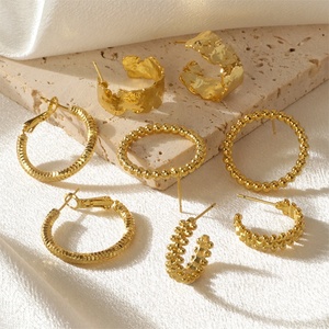 Conjunto de Joyería de Moda Justop, MOQ 30, Venta al por Mayor, Aretes Mixtos, Aros Chapados en Oro de 18K, Flor de Latón de Moda para Fiesta - Product Image 4