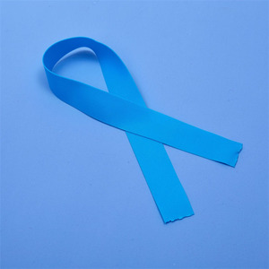 Torniquete Médico Desechable, Banda Elástica Azul, Estéril, Suave, de Un Solo Uso, para Procedimientos Médicos, Origen Yangzhou, Jiangsu - Product Image 1