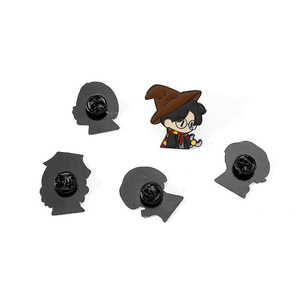 Sming Pins Magic Cartoon Movie Esmalte Pin Amarillo y Rojo Bufanda Wizard Metal Solapa Insignia <span class=keywords><strong>Academia</strong></span> Aleación Broche - Product Image 6