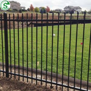 รั้วโลหะกลางแจ้งสำหรับระเบียงและสวน พร้อมเคลือบกันสนิมและติดตั้งง่าย - Product Image 2