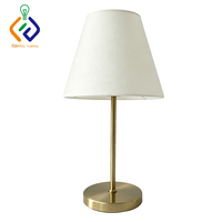 Lampe de chevet personnalisée pour hôtel, OEM ODM, qualité commerciale, en laiton avec abat-jour en tissu