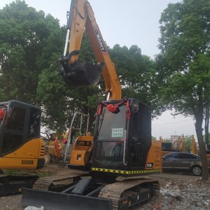 Excavadora SANY SY75cpro Usada de Alta Calidad, 7.5t de Peso Operativo, Motor y Bomba Duraderos, Componentes en Buen Estado, 0.35m - Product Image 2