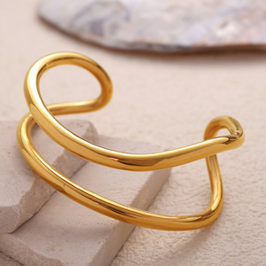 Bracelet ouvert géométrique en acier inoxydable, large, personnalisé, tendance, bijoux unisexes - Product Image 2