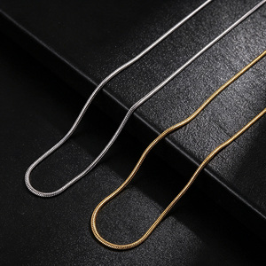 Zarif Paslanmaz Çelik Ince Kolye Yuvarlak Boyun Zinciri Kadın Erkek Gümüş/Altın Renk Metal Takı Aksesuarları Yılan Kablo Bağlantısı - Product Image 3