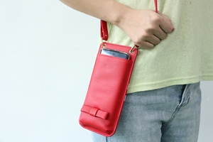 Sac bandoulière tendance en cuir PU pour télé<span class=keywords><strong>phone</strong></span>, pochette de télé<span class=keywords><strong>phone</strong></span> à bandoulière avec poches latérales, sangle réglable, léger et portable – Meilleures ventes - Product Image 5