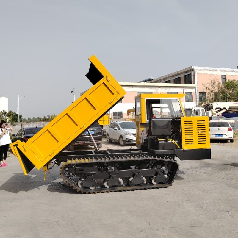 Crawler Loader with Rotating Wood Grabber