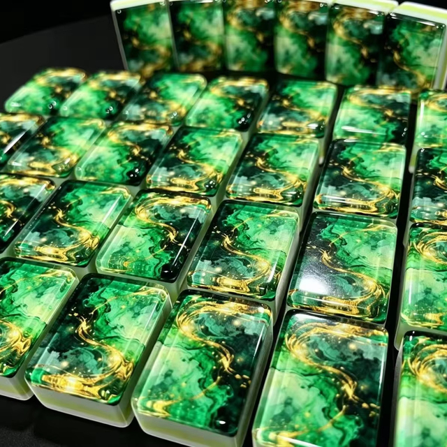 Green Gold Marble Swirl Artisan Mechanical Keyboard Keycaps Custom Resin Artisan Keycap Set OEM Wholesale