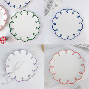 Red Wavy Lace Cartoon Ceramic Dishes Luxury Design Style Home Usage Plates Wedding Parties <b>Restaurant</b> Party Dessert <b>Decorations</b> - Product Image 2