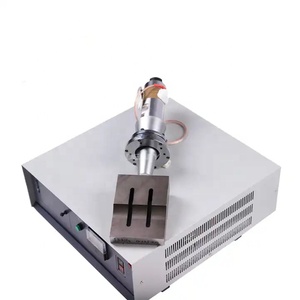 Generador de circuito analógico de 15 kHz y 2600 W para máquina de soldadura por puntos de película, soldadora ultrasónica de plástico para bolsas de plástico - Product Image 5