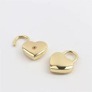 Sin llave Pull Love Lock Decoración Candado Color Mini Corazón Candado para equipaje Bolso Cuaderno Diario - Product Image 5