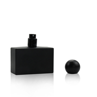 Vente en gros de flacons de parfum carrés noirs de 50ml flacon pulvérisateur d'atomiseur de parfum vide avec couvercle en bois