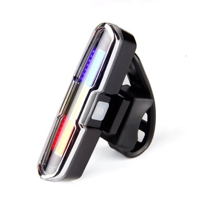 Luz Trasera para <span class=keywords><strong>Bicicleta</strong></span> <span class=keywords><strong>Recargable</strong></span> por USB, LED Azul y Rojo, Doble Color, Resistente al Agua, con Función <span class=keywords><strong>de</strong></span> Memoria - Product Image 3