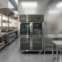 Staande koelkast met glazen deur, 4 deuren, 885L koelkast voor visrestaurant, apparatuur voor het bewaren van vis.