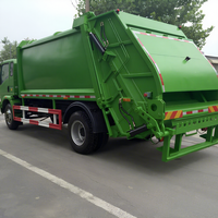Camion benne à ordures compact SINOTRUK HOWO de Chine (Shandong) avec moteur diesel manuel, boîte de vitesses 4x2, Euro 4