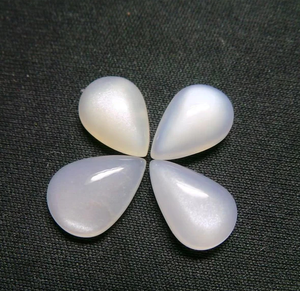 อัญมณีทรงลูกแพร์มูนสโตนสีขาวธรรมชาติทรงแบนทรงหลวมสำหรับทำเครื่องประดับอัญมณีทรงหลังเบี้ยขายส่งให้เลือกได้ทุกขนาด - Product Image 3