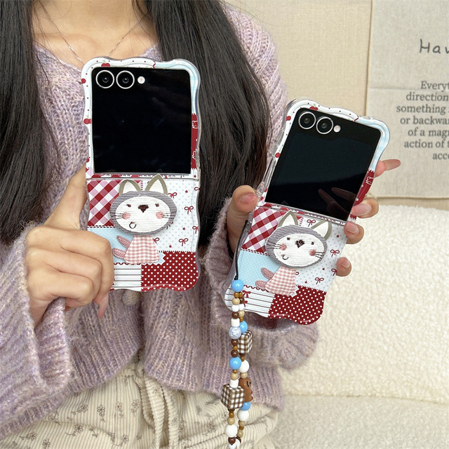 Cat Patchwork Quilt Pattern Wave Edge Phone Case For Samsung Z Flip 7 6 5 4 3