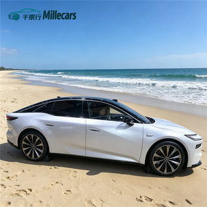 Toyota Bozhi 7 berline d'occasion, conduite à gauche, faible kilométrage, état impeccable, performances fluides, automobile de qualité - Product Image 1