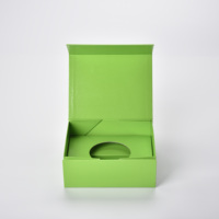 Boîte cadeau magnétique pliable Boîte d'emballage verte en carton rigide de stockage d'insertion personnalisée