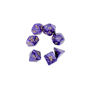 Jeu de dés en résine avec éclairage violet et chiffres dorés pour jeux de société, à partir de 14 ans, divertissement durable - Product Image 1
