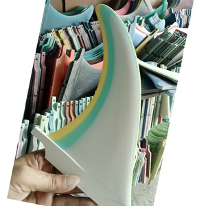 Aleta de Fibra de Vidrio para Tabla de Paddle, Sistema Universal, Uso en Aguas Oceánicas, Personalizable - Product Image 3