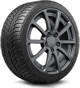 Pneu de voiture solide de qualité coréenne d'origine chinoise 13-15 pouces 700R16 175/70R14 Pneus de voiture de tourisme avec 1 an de garantie - Product Image 1