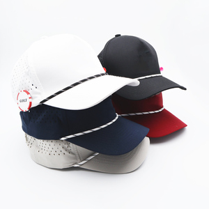 Gorra de Golf Magnética Impermeable de 5 Paneles Personalizada de Primera Calidad con Soporte para Tees - Product Image 4
