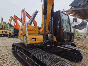Marque Sany petite et moyenne chenille SY135C Type 90% nouvelle qualité de performance d'excavatrice d'occasion - Product Image 5