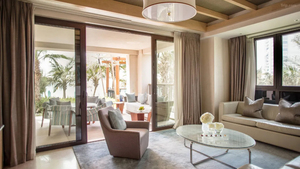 Juego de Dormitorio Moderno para <span class=keywords><strong>Hotel</strong></span> Comercial, Madera Sólida Ecológica, Personalización Completa, Control de Calidad, Proveedor con Certificaciones CE e ISO - Product Image 5