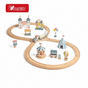 Ensemble de <span class=keywords><strong>train</strong></span> en <span class=keywords><strong>bois</strong></span> sur rail en forme de 8, thème ferme, avec <span class=keywords><strong>locomotive</strong></span>, figurines d'animaux, grange, moulin à vent, tracteur, jeu de rôle imaginatif W04C311 - Product Image 2
