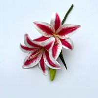 Buket Bunga Lily Buatan Realistis 2 Tangkai Besar, Bunga Sutra Mewah untuk Dekorasi Ruang Tamu, Natal, Wisuda, dan Pernikahan