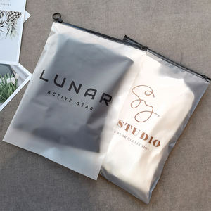 Vente chaude Personnalisé Noir Vêtements Zip Lock Poly Sacs pour Emballage Pochette À Capuche Logo Personnalisé Imprimé Zipper Sacs En Plastique - Product Image 6