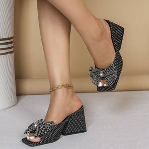 Sandalias de Plataforma con Lazo de Pedrería, Estilo Veraniego, Suaves y Cómodas, Antideslizantes - Product Image 2