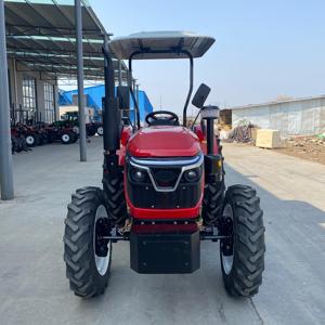 Tractor rojo 4x4 con transmisión por engranajes para uso agrícola, alto nivel de seguridad - Product Image 4